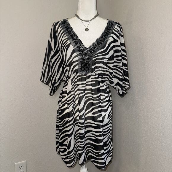 Miken Dresses & Skirts - Miken Cover Up Dress Women's Large White Black Zebra Print Beaded Empire Waist